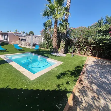 Magnifique Maison Avec Piscine Sans Vis A Vis Nyaraló